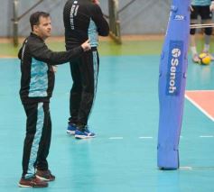 Foto de la galería: Selección Argentina de Vóley en Posadas: el semillero local disfrutó de cerca la práctica albiceleste