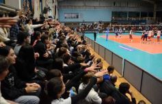 Foto de la galería: Ante un público colmado: el Vóley Argentino animó una fiesta deportiva de primer nivel en la ciudad