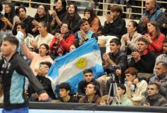 Foto de la galería: Ante un público colmado: el Vóley Argentino animó una fiesta deportiva de primer nivel en la ciudad