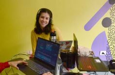 Foto de la galería: De visita en La Casa del Streaming y otro varieté de fin de mes en la ciudad