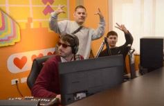 Foto de la galería: De visita en La Casa del Streaming y otro varieté de fin de mes en la ciudad