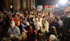 Foto de la galería: Junto a la convocatoria del 30M, la Legislatura cumplió una nueva sesión semanal