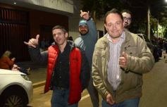 Foto de la galería: Junto a la convocatoria del 30M, la Legislatura cumplió una nueva sesión semanal