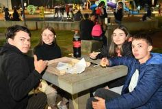 Foto de la galería: Noche de viernes a pleno en la Costanera: salidas y disfrute pusieron cierre al mes
