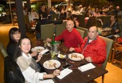 Foto de la galería: Noche de viernes a pleno en la Costanera: salidas y disfrute pusieron cierre al mes