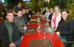 Foto de la galería: Noche de viernes a pleno en la Costanera: salidas y disfrute pusieron cierre al mes