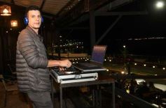 Foto de la galería: Noche de viernes a pleno en la Costanera: salidas y disfrute pusieron cierre al mes