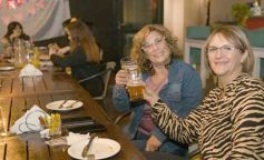 Foto de la galería: Noche de viernes a pleno en la Costanera: salidas y disfrute pusieron cierre al mes