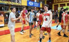 Foto de la galería: Federal de Básquet: festejo en el Templo posadeño con Tokio a cuartos