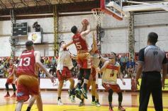 Foto de la galería: Federal de Básquet: festejo en el Templo posadeño con Tokio a cuartos