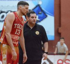 Foto de la galería: Federal de Básquet: festejo en el Templo posadeño con Tokio a cuartos