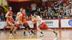 Foto de la galería: Federal de Básquet: festejo en el Templo posadeño con Tokio a cuartos
