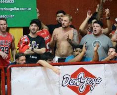 Foto de la galería: Federal de Básquet: festejo en el Templo posadeño con Tokio a cuartos