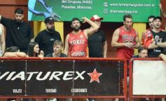 Foto de la galería: Federal de Básquet: festejo en el Templo posadeño con Tokio a cuartos