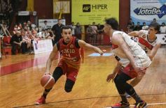 Foto de la galería: Federal de Básquet: festejo en el Templo posadeño con Tokio a cuartos