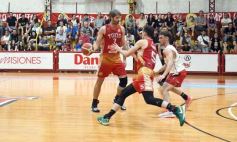 Foto de la galería: Federal de Básquet: festejo en el Templo posadeño con Tokio a cuartos