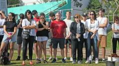 Foto de la galería: Unidos por Juan Cruz y Luca, familiares y amigos compartieron un emotivo homenaje en la Costanera