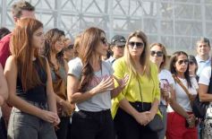 Foto de la galería: Unidos por Juan Cruz y Luca, familiares y amigos compartieron un emotivo homenaje en la Costanera