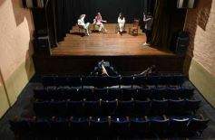 Foto de la galería: De la pantalla del Doce al Cidade, Antisiesta llega al teatro en agosto