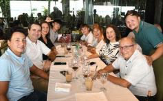 Foto de la galería: Día del Padre en Posadas: para muchos con mesa familiar afuera en el agasajo a los papás