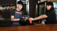 Foto de la galería: Día del Padre en Posadas: para muchos con mesa familiar afuera en el agasajo a los papás