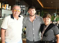 Foto de la galería: Día del Padre en Posadas: para muchos con mesa familiar afuera en el agasajo a los papás
