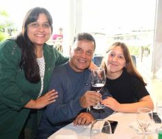 Foto de la galería: Día del Padre en Posadas: para muchos con mesa familiar afuera en el agasajo a los papás