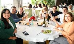 Foto de la galería: Día del Padre en Posadas: para muchos con mesa familiar afuera en el agasajo a los papás