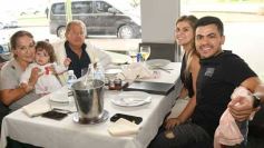 Foto de la galería: Día del Padre en Posadas: para muchos con mesa familiar afuera en el agasajo a los papás