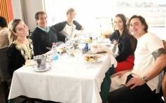 Foto de la galería: Día del Padre en Posadas: para muchos con mesa familiar afuera en el agasajo a los papás