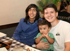 Foto de la galería: Día del Padre en Posadas: para muchos con mesa familiar afuera en el agasajo a los papás