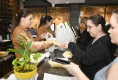 Foto de la galería: Día del Padre en Posadas: para muchos con mesa familiar afuera en el agasajo a los papás