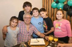 Foto de la galería: Día del Padre en Posadas: para muchos con mesa familiar afuera en el agasajo a los papás