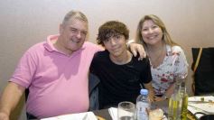 Foto de la galería: Día del Padre en Posadas: para muchos con mesa familiar afuera en el agasajo a los papás