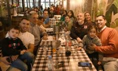 Foto de la galería: Día del Padre en Posadas: para muchos con mesa familiar afuera en el agasajo a los papás