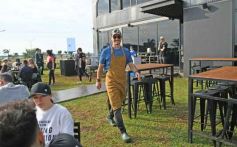 Foto de la galería: Dia de la Bandera en la ciudad: Arami Catering sumó el tradicional locro de la mano de Gunther Moros