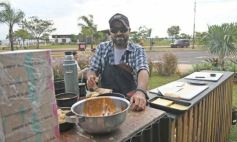 Foto de la galería: Dia de la Bandera en la ciudad: Arami Catering sumó el tradicional locro de la mano de Gunther Moros