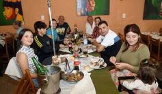 Foto de la galería: Recorridas, salidas y gastronomía: parte del disfrute en estos días de feriado en la ciudad