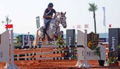 Foto de la galería: Federal de Saltos Hípicos: El Palenque convocó al encuentro en un finde de campo en Nemesio Parma 