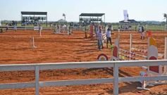 Foto de la galería: Federal de Saltos Hípicos: El Palenque convocó al encuentro en un finde de campo en Nemesio Parma 