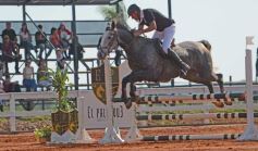 Foto de la galería: Federal de Saltos Hípicos: El Palenque convocó al encuentro en un finde de campo en Nemesio Parma 
