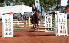 Foto de la galería: Federal de Saltos Hípicos: El Palenque convocó al encuentro en un finde de campo en Nemesio Parma 