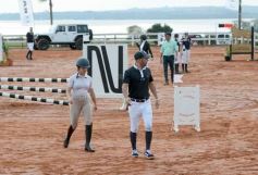 Foto de la galería: Federal de Saltos Hípicos: El Palenque convocó al encuentro en un finde de campo en Nemesio Parma 