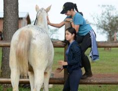 Foto de la galería: Federal de Saltos Hípicos: El Palenque convocó al encuentro en un finde de campo en Nemesio Parma 