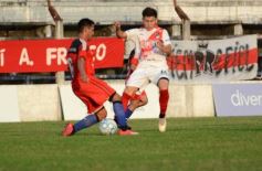 Foto de la galería: Torneo Provincial: con remontada en Villa Sarita, La Franja ya está en cuartos