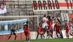 Foto de la galería: Torneo Provincial: con remontada en Villa Sarita, La Franja ya está en cuartos