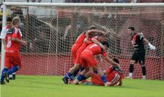 Foto de la galería: Torneo Provincial: con remontada en Villa Sarita, La Franja ya está en cuartos