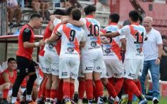 Foto de la galería: Torneo Provincial: con remontada en Villa Sarita, La Franja ya está en cuartos