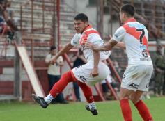 Foto de la galería: Torneo Provincial: con remontada en Villa Sarita, La Franja ya está en cuartos