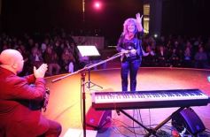 Foto de la galería: Cantoras Misioneras: Susana Moreno en una noche de folclore, tango y homenaje en el Teatro de Prosa